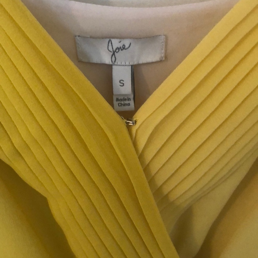 Joie Ives Maxie Dress in yellow - Picture 6 of 7